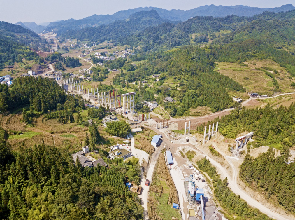 叙威高速1
